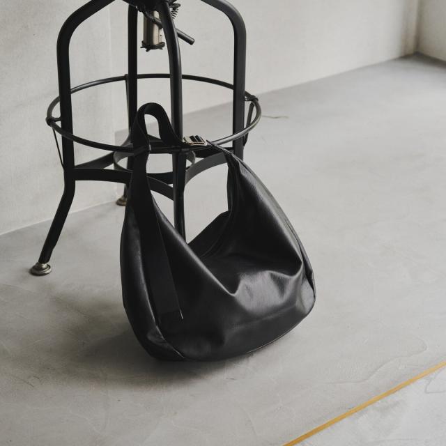 russet ラシットラウンドビッグショルダーバッグ russet ショルダーバッグ バッグ ラウンドビッグショルダーバッグ(CE