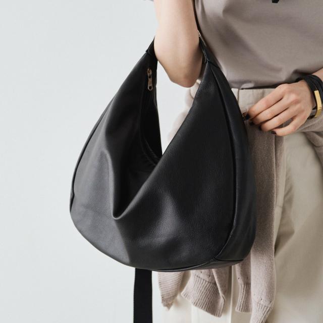 ラシット（russet）/ソフトレザーラウンドビッグショルダー