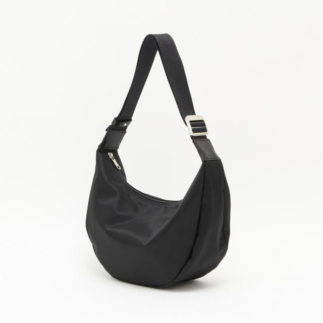 ラシット russet ナイロンラウンドショルダーバッグ 黒 ブラック 楽天市場】クラウズナイロンラウンドビッグショルダーバッグ