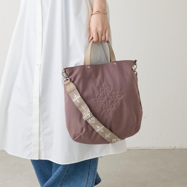 ラシット（russet）/〈新色追加〉スリム2WAYトートバッグ ＜ナイロン