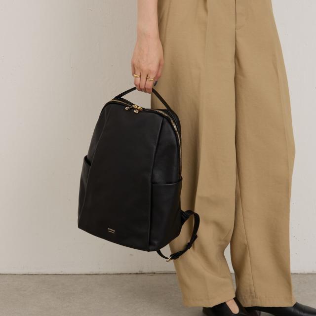 ラシット（russet）/＜背面メッシュ仕様＞レザーリュックサック(CE