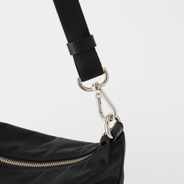 ラシット（russet）/軽量/シンプルショルダーバッグ【クラウズナイロン