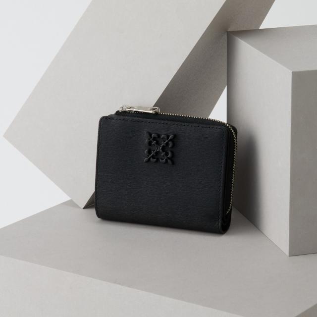 ラシット（russet）/【2025SS新作】［水シボレザー］モノグラムプレートハーフウォレット(SO−419)の通販は