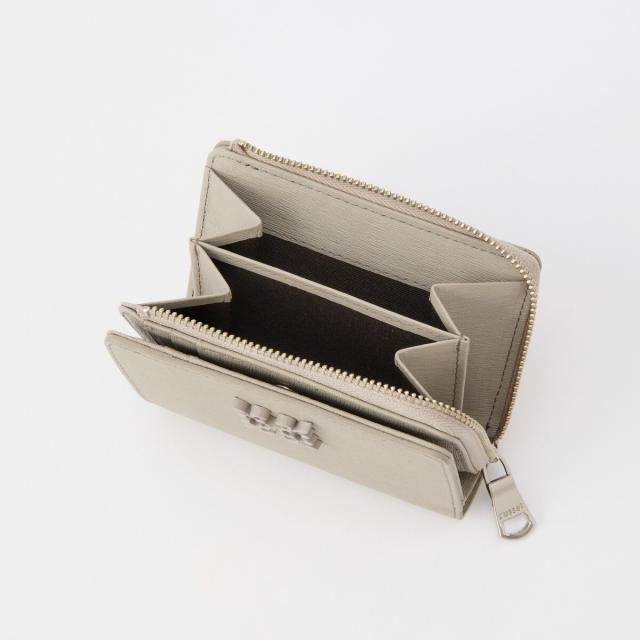 ラシット（russet）/【2025SS新作】［水シボレザー］モノグラムプレートハーフウォレット(SO−419)の通販は