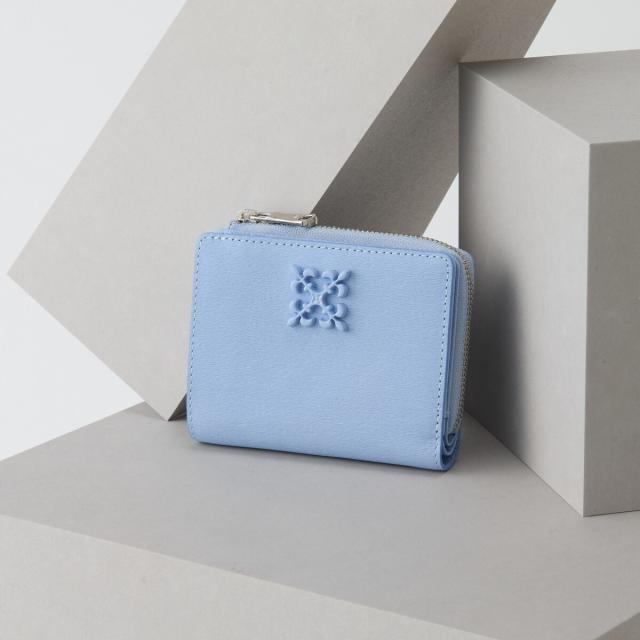 ラシット（russet）/【2025SS新作】［水シボレザー］モノグラムプレートハーフウォレット(SO−419)の通販は