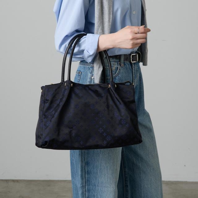 未使級♡ラシット 大容量 三層構造ポケットPC入る　ビジネス　2wayバッグ ラシット（russet）/三層2wayトートバッグ M(CE−1586)の通販はau PAY