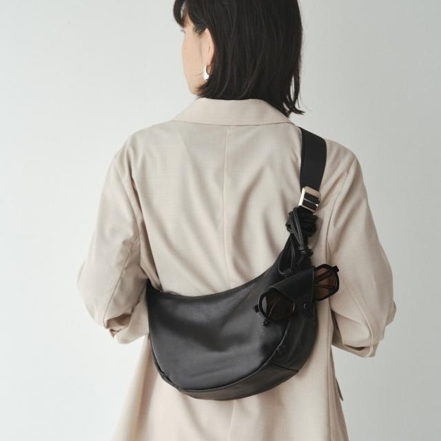 ラシット（russet）/レザーメガネホルダー ネックストラップ付き(Z