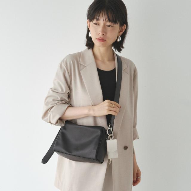 ラシット（russet）/リップポーチ付きレザーチャーム(Z−222）