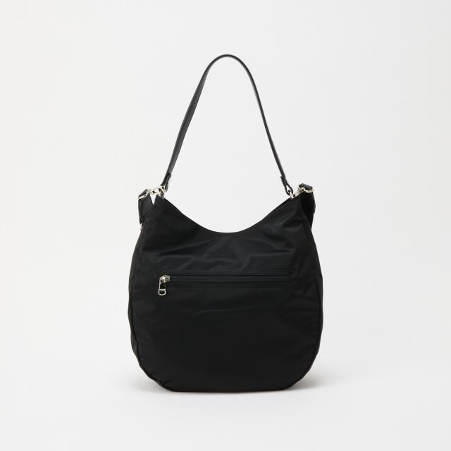 ラシット（russet）/［仕切りあり］クラウズナイロン 縦長2WAY