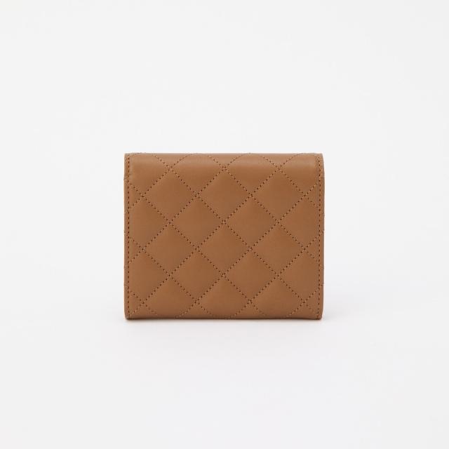 ラシット（russet）/キルティングレザー二つ折りウォレット(SO−428) ラシット（russet）/キルティングレザー二つ折りウォレット(SO−428)