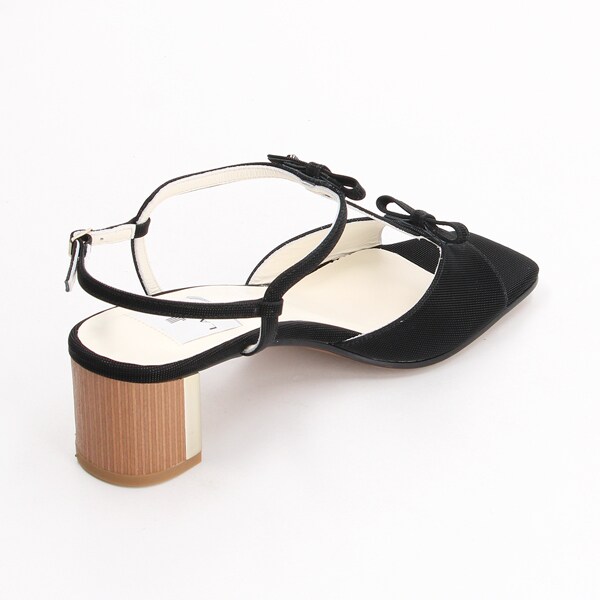 ランバン オン ブルー（LANVIN en Bleu）/リボンモチーフＴストラップサンダル_8