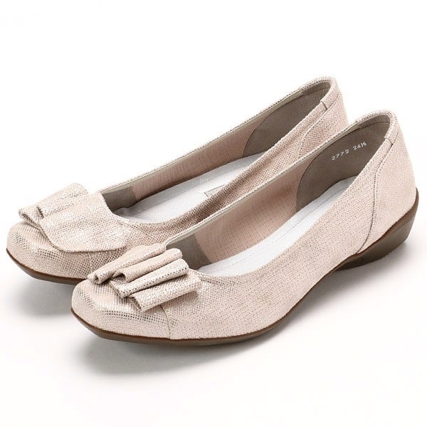 コンポジション9（composition9）/【大きいサイズ】ウェーブリボンモチーフコンフォートウェッジパンプス