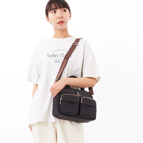 ピッコーネ・アッチェッソーリ（PICONE ACCESSORI）/ピッコーネ アチェッソーリ 撥水生地当てはめる2WAYうしろ側