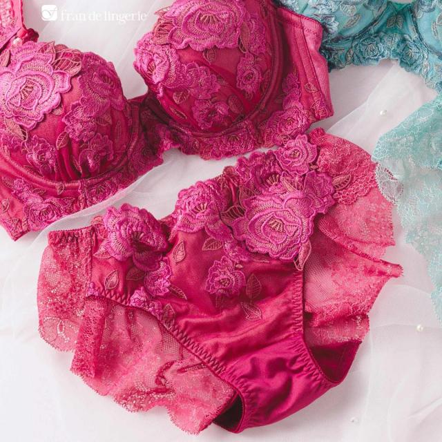 フランデランジェリー（fran de lingerie）/ゴージャス薔薇刺繍美しさ
