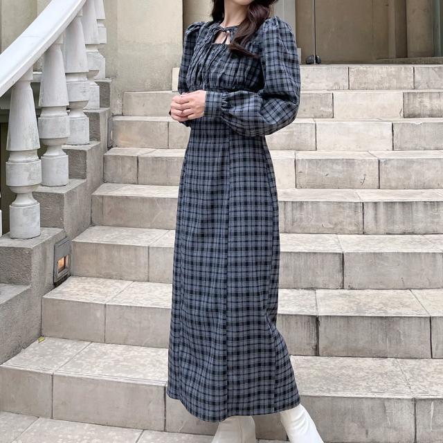 即納】大人可愛いギンガムチェック オフショルタイトワンピース