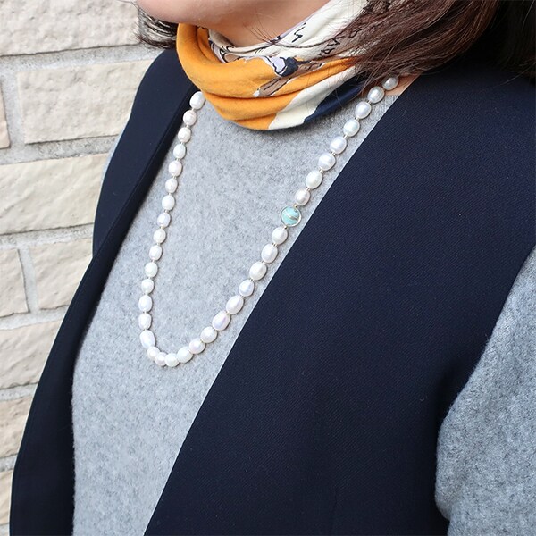 プリュボン（plusbon）/淡水パールとヴェネチアンガラス1粒のアレンジロングネックレス