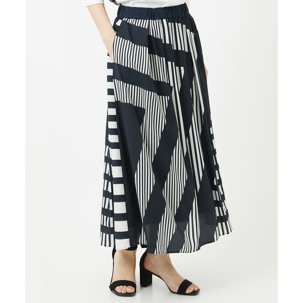 ジョルジュ・レッシュ（ES RECH）/幾何プリントタックフレアスカート