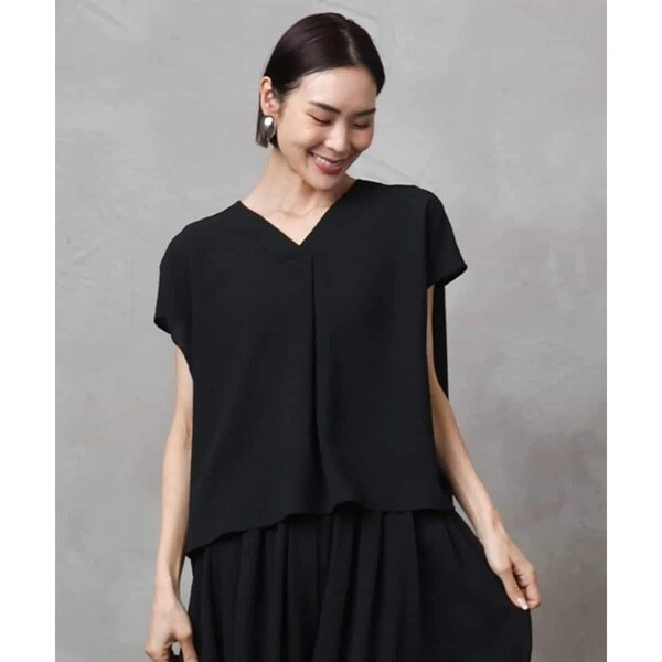 ミッシェルクラン（MICHEL ）/小さいサイズ]楊柳Vネックデザインブラウス(セットアップ対応)