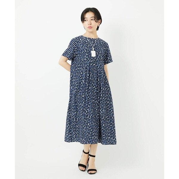 ジョルジュレッシュのワンピース ペプラム切替マーメイド