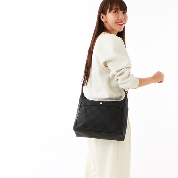 ショゾン（SCHOZON）/【ショゾン】リエート　Ａ４ショルダーバッグ