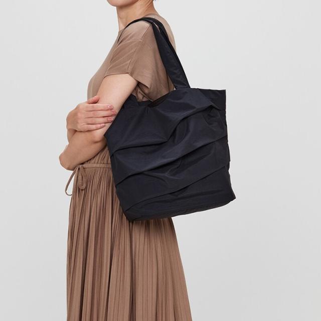 ショゾン（SCHOZON）/【ショゾン】ピーラ 手提げバッグの通販は