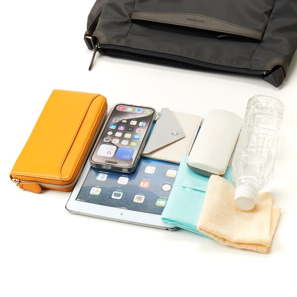 ショゾン（SCHOZON）/【ショゾン】プリート ショルダーバッグ A4サイズ