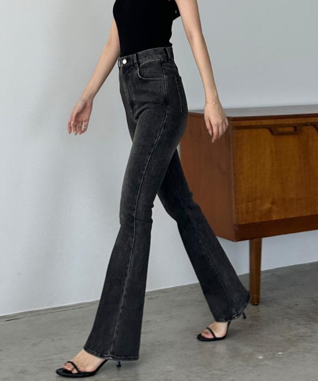 ルエレ（Louere）/Louere ストレッチフレアデニムパンツの通販は