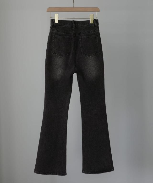 【タグ付き】Louere ルエレ　ストレッチフレアデニムパンツ Louere ストレッチフレアデニムパンツ[品番：AMTW0012444