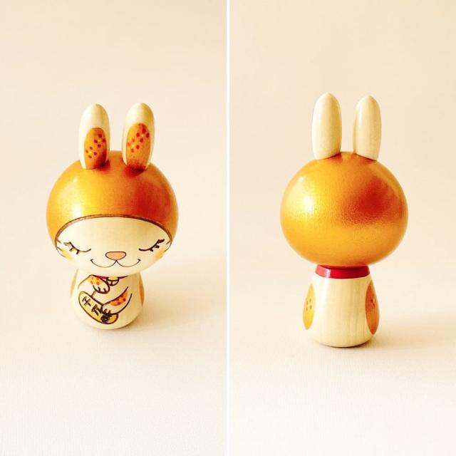 コケチ/招き兎・金【縁起物こけし】の通販はau PAY マーケット - Brand