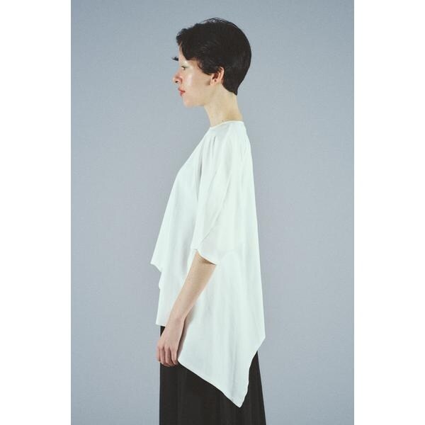 ヘリンドットサイ（HeRIN．CYE）/Flare hem cut topsの通販はau PAY