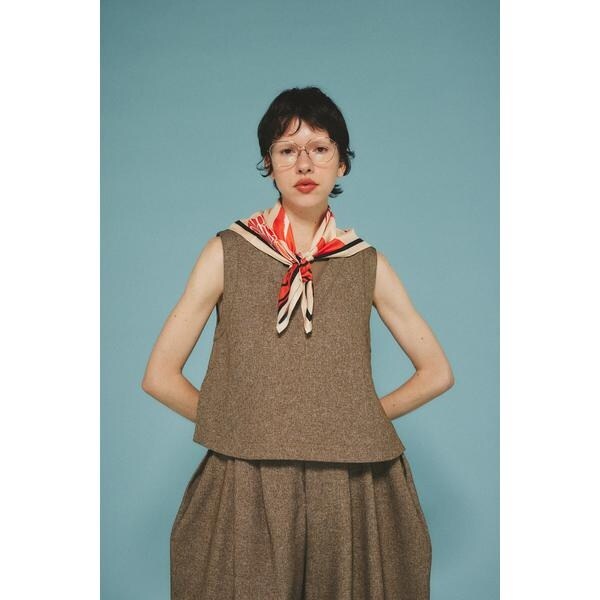 ヘリンドットサイ（HeRIN．CYE）/V neck vest_15