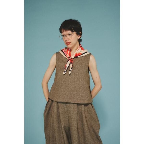 ヘリンドットサイ（HeRIN．CYE）/V neck vest_16