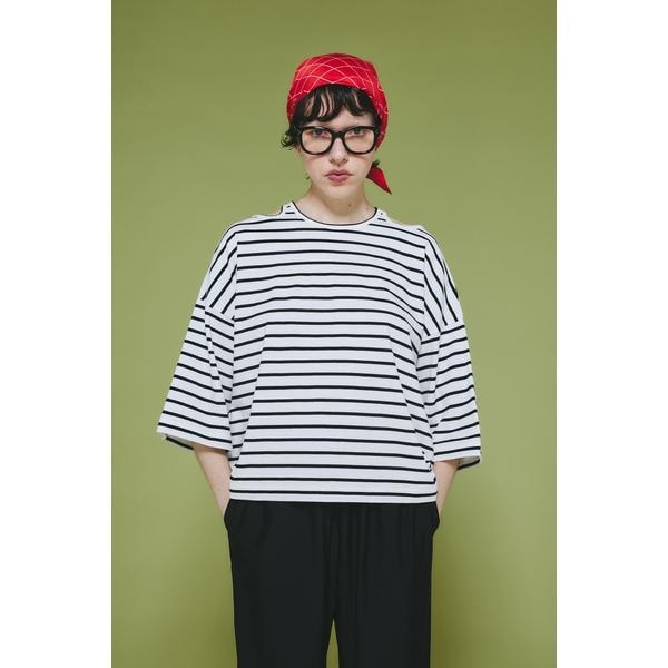 ヘリンドットサイ（HeRIN．CYE）/Shoulder slit box tops