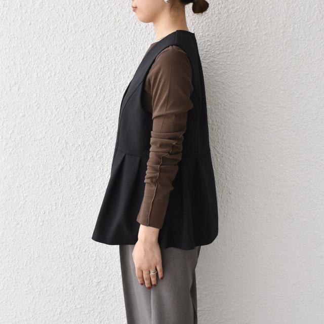 シップス カラーズ（SHIPS Colors）/《予約》SHIPS Colors:ウールライク ペプラム ベスト 2（セットアップ対応可能）◆