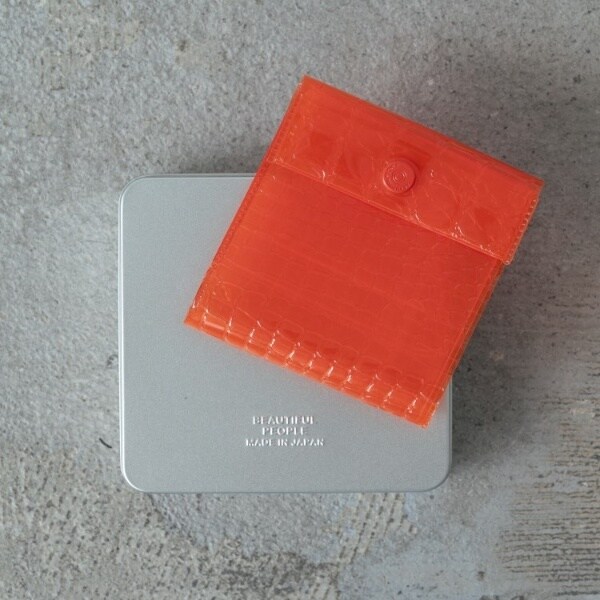 ギャレスト（GALLEST）/【beautiful people】nothing to hide vinyl card wallet