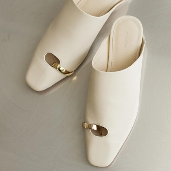 ギャレスト（GALLEST）/【LE VERNIS】Toe ring Mules