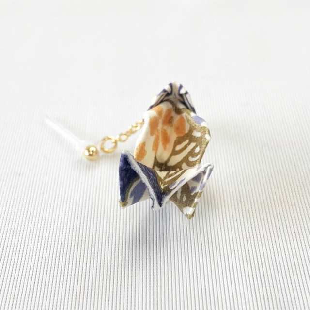 和小物マルシェ/和紙折り紙うさぎ樹脂ポストピアスの通販はau