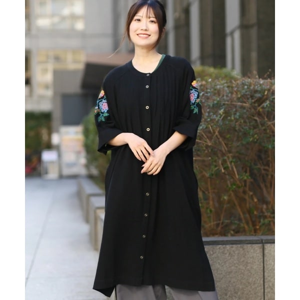 チチカカ（titicaca）/ウォッシャブルレーヨン麻刺繍ワンピース
