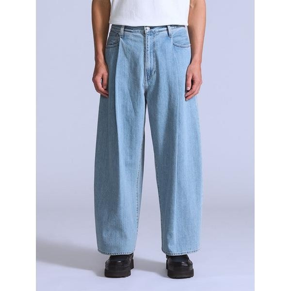 リーバイス（Levi’s）/BLUETAB(TM) ワイドプリーツ CROP ジーンズ ライトインディゴ