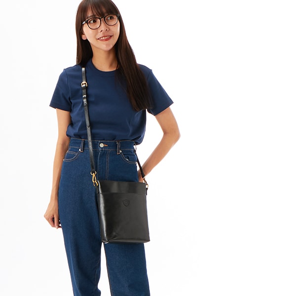 ベリーズヨーク（BELLIES YORK）/スマホショルダー