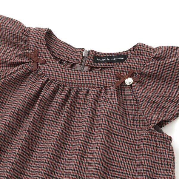 ベベ プチ ポワ ヴェール（BeBe Petits Pois Vert）/千鳥チェックラグランギャザースリーブワンピース(95~150cm)_8