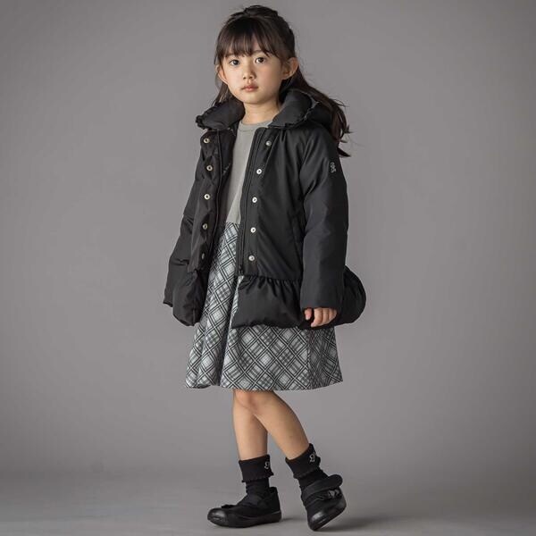 BeBe Petits Pois Vert ダウンコート 150 ネイビー ダウン アウター ラインストーン付きダウンコート(95~160cm) キッズ 子供服 男の子 女の子