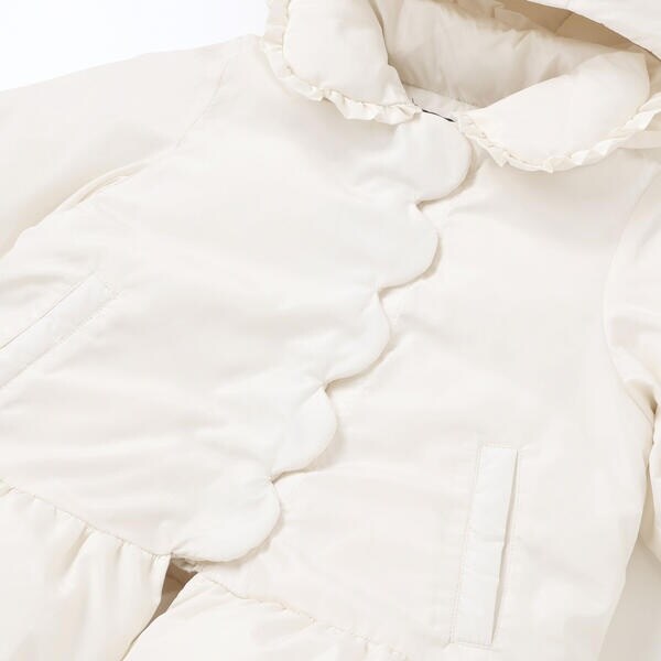 ベベ プチ ポワ 頭を覆う物（BeBe Petits Pois Vert）/フラウンス襟スカラップタフタダウンコート(95~160糎)