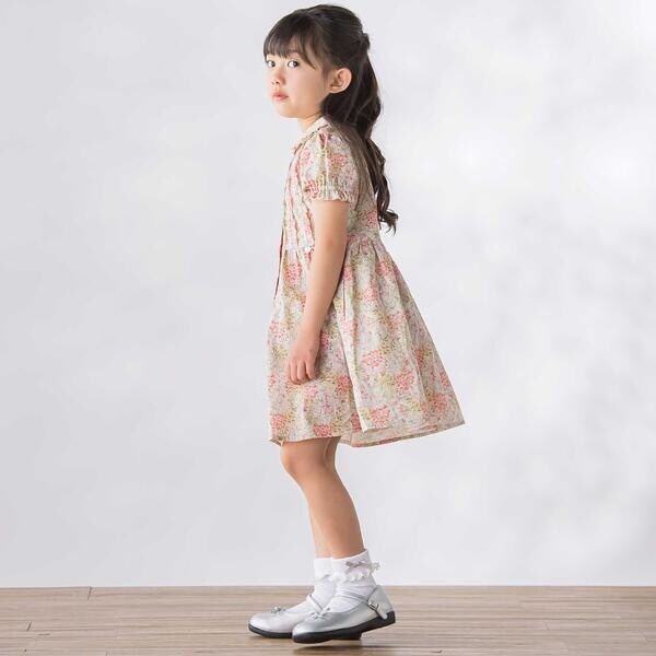 ベベ プチ ポワ ヴェール（BeBe Petits Pois Vert）/花柄フリル襟付きワンピース(95~150cm)_6