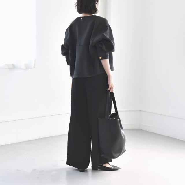 quaranciel:ダブルジャージー ノーカラー コンパクト ジャケット quaranciel:〈洗濯機可能〉ダブルジャージー ノーカラー コンパクト