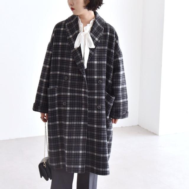 平和屋着物○本場大島紬 花亀甲文 黒地 正絹 逸品 AAAV7418zg