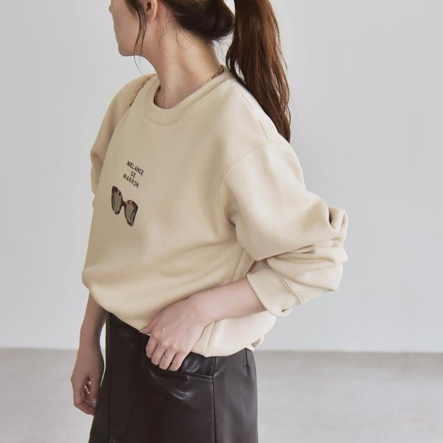 カランシエル（quaranciel）/《一部追加予約》ANGE IN DISGUISE:〈手洗い可能〉フォト＆ロゴ スウェット