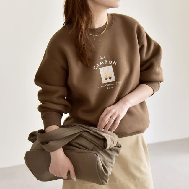 カランシエル（quaranciel）/《一部追加予約》ANGE IN DISGUISE:〈手洗い可能〉フォト＆ロゴ スウェット