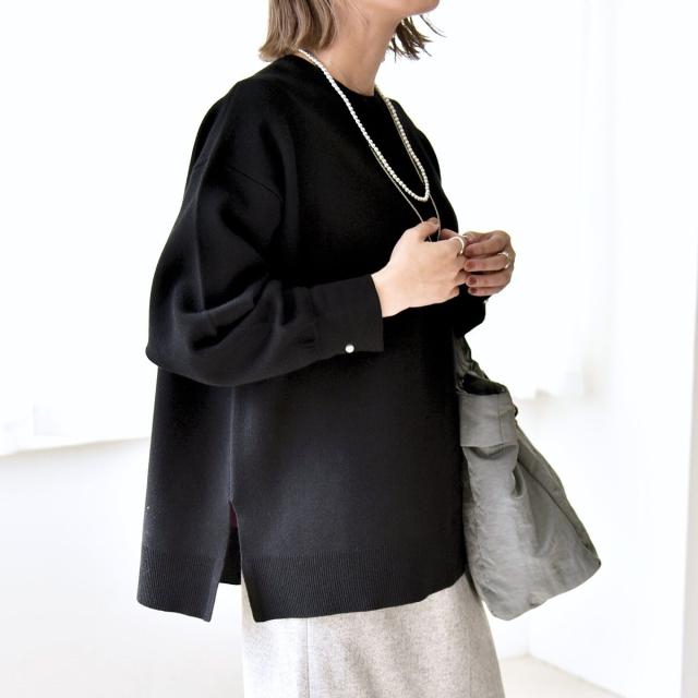 カランシエル（quaranciel）/quaranciel:〈手洗い可能〉ダブルフェイス パールモチーフ ワイド ニット プルオーバー