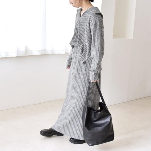 カランシエル（quaranciel）/《予約》quaranciel: ポリエステル ベロア スキッパー ニット &  Iライン スカート